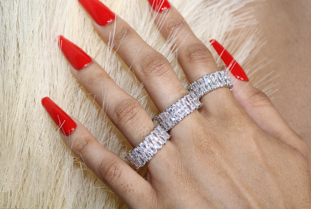 Silver Teardrop Ring